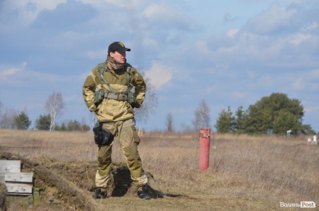 Важко в навчанні – легко в бою: на Волині - «вогневий» вишкіл загонів тероборони
