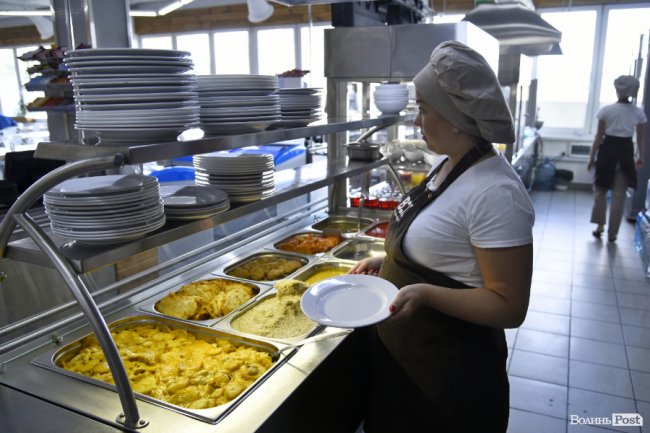 Відкриття сучасних їдалень та доставка харчування: Роман Хорзов про «фішки» для бізнесу від «Волиньспецхіту»*