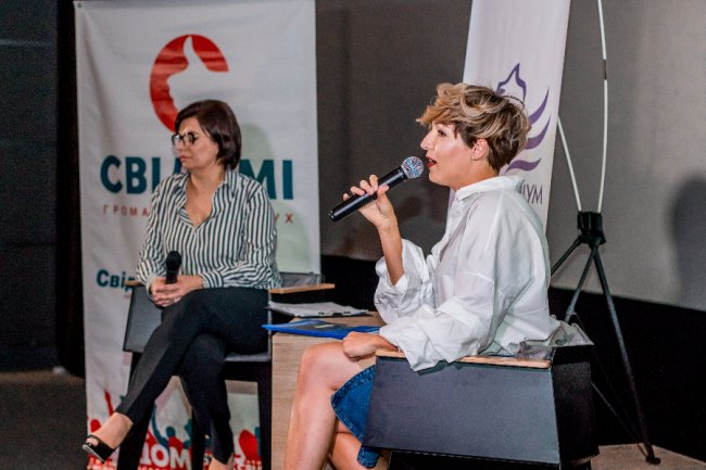 ЦИТАТНИК Олени Палагути: Я не проводила вихідні вдома, не пекла пирогів і «Наполеон»