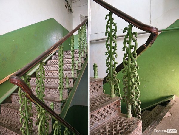 Сходи всередині будівлі