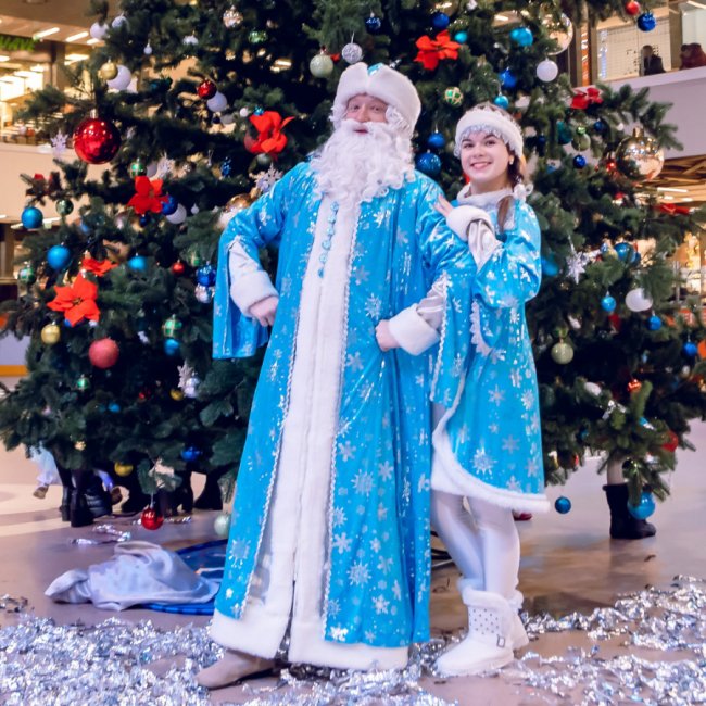 Дорослі, як діти: навіть серйозні митники люблять, коли їх називають сніговичками, – волинський святий Миколай 