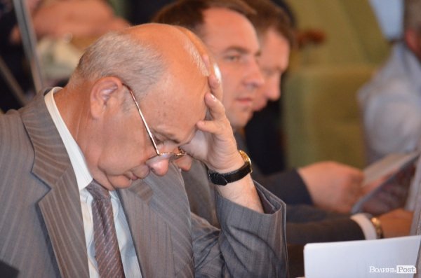 Дорогі й не дуже депутати місцевих рад