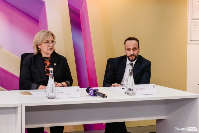 Під Луцьком відкрили найбільший на заході України Renault Store*