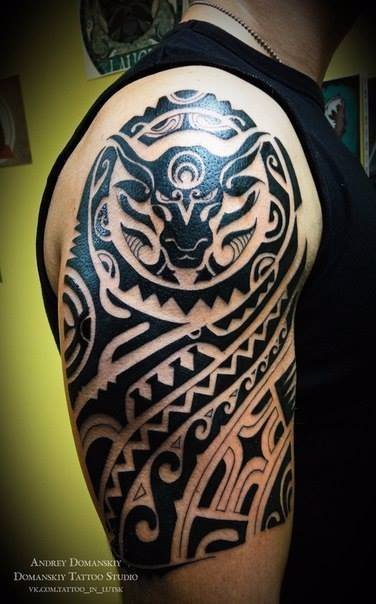 Татуйований Луцьк: Полінезійський стиль та луцькі поліцейські