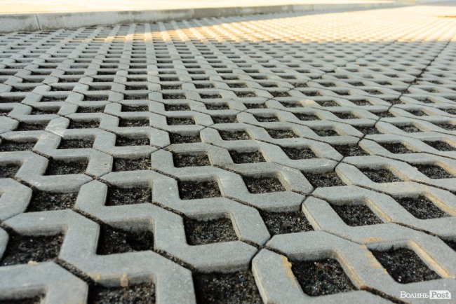 Красиво, надійно і якісно – як у ЖК «StyleUP» облаштовують територію. ФОТО*