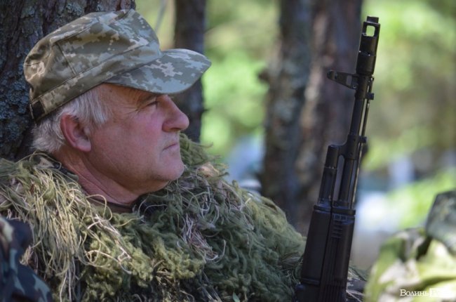 Патріоти краю і країни: як у лісах Волині тренуються загони тероборони