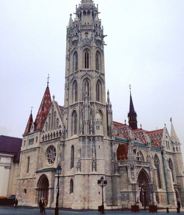 «Нотатки мандрівниці» Олени Кравчук: оргазм в Будапешті, вуличні смаколики та термальні води