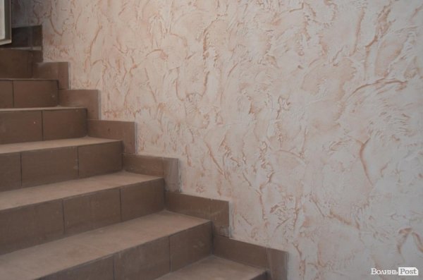 В затишному районі Луцька зводять сучасний житловий комплекс «forRest»