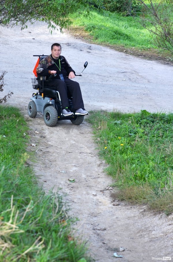 Місто перешкод: у які заклади Луцька можна потрапити на візку?