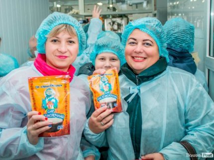 Без домішок і рослинних жирів: як на Волині виготовляють «молочку». ФОТО