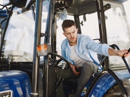 Чому великі агрохолдинги обирають New Holland. Реклама