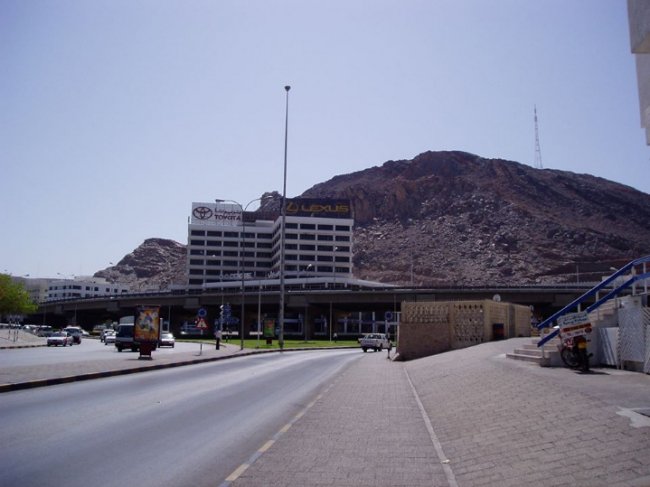 «Нотатки мандрівника» Ольги Дорошенко: Летіли в Таїланд – опинилися в Катарі