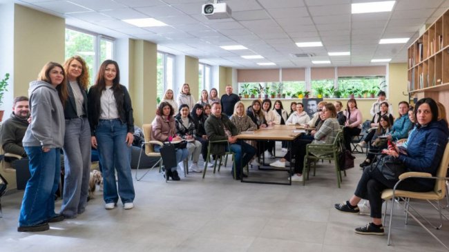 “Тоненька ниточка між двома світами”: історія Марії Гриценко, фахівчині із супроводу ветеранів у Литовезькій громаді