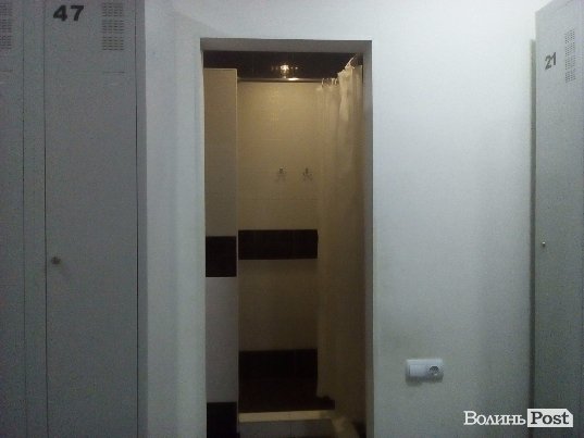 «ІнспекторGym». «Лідер»:  дерев'яна підлога та відповідальний тренер