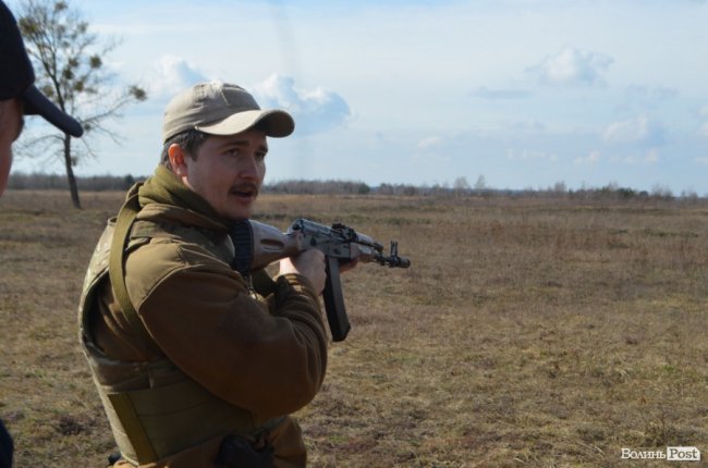 Важко в навчанні – легко в бою: на Волині - «вогневий» вишкіл загонів тероборони