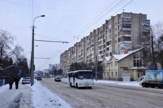 В одній із найбільших луцьких багатоповерхівок у 2009 році Тетяна Єремеєва відкрила Центр хірургії ока