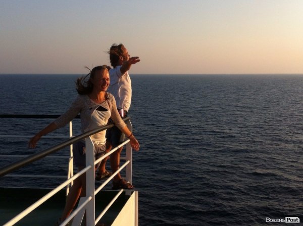 «Спорт – це змагання, а я люблю їздити із людьми, а не проти них», - новозеландська велосипедистка у Луцьку