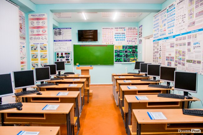 «Волинська приватна автошкола»: тут навчають найкращих водіїв*