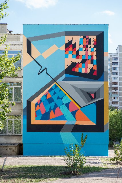 Щасливим треба бути кожного дня, - луцький художник Андрій Кальков