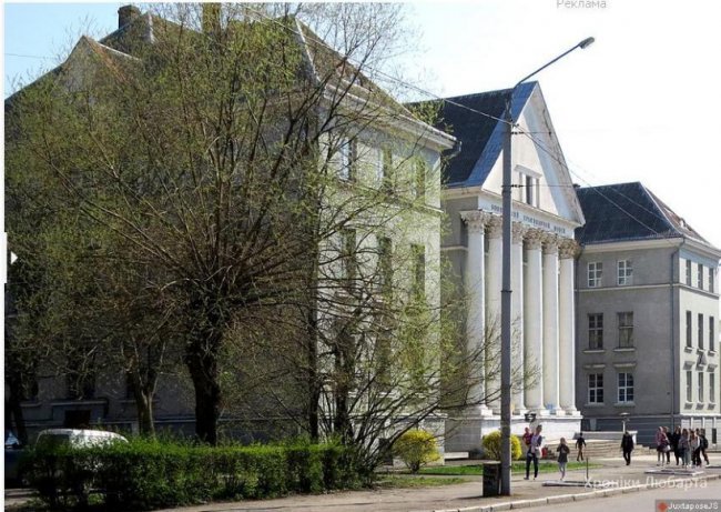 Луцьк міжвоєнний і сучасний у світлинах: що змінилося