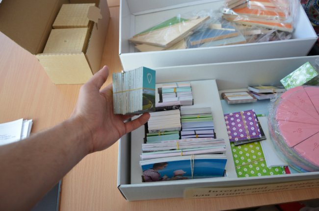 Картки доміно. Ціна — 174 грн за штуку Картки доміно. Ціна — 174 грн за штуку