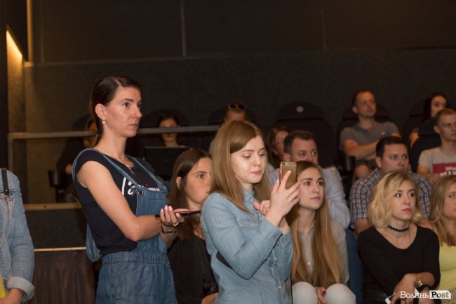 ЦИТАТНИК Романа Хорзова: Найбільша криза в мене виникає, коли я лежу на дивані