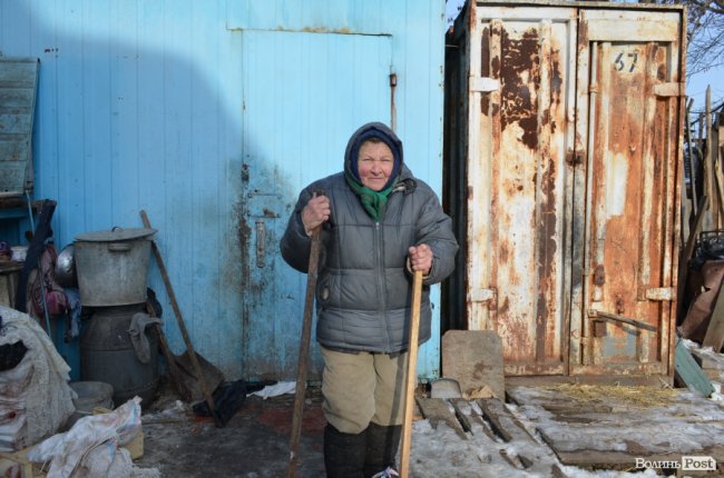 «Прилаштую собак, а тоді піду в будинок престарілих»: зворушлива історія самотньої бабусі з Луцька