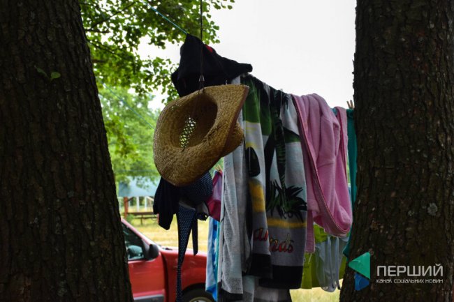 Як живе наметове містечко біля Світязя: ціни і умови проживання