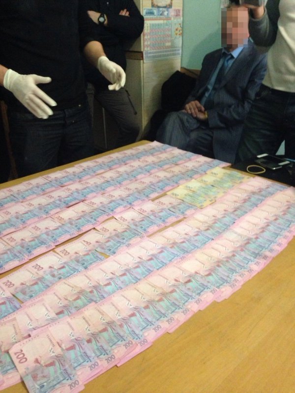 Волинь корупційна: ТОП-10 хабарів 2016 року