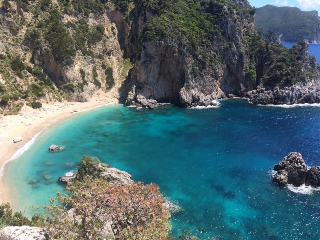 «Нотатки мандрівника» Ярослава Тарнавського: корисні лайфхаки дешевих мандрів