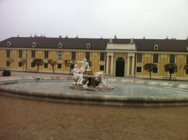 «Нотатки мандрівниці» Маї Голуб: Відень – місто балів, палаців, смачних шніцелів і кебабів