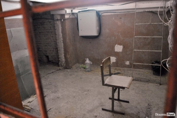 Студентський ревізор: суворий фейс-контроль в гуртожитку №6