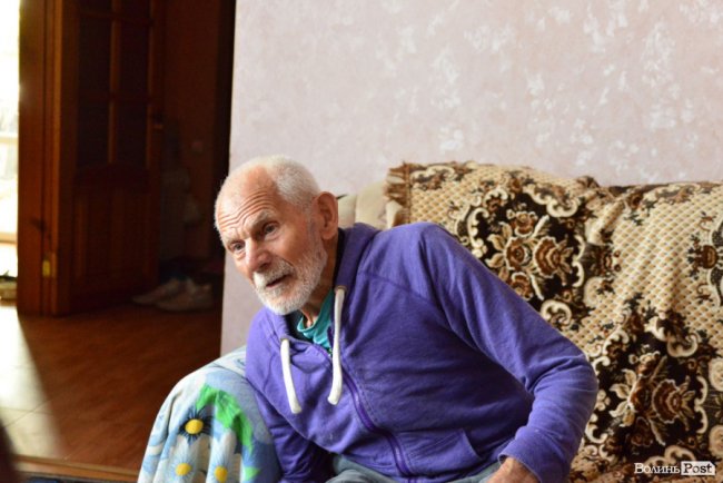 Історія дідуся з Одещини, якого знайшли на вокзалі у Луцьку: чому він безхатько при живих дітях