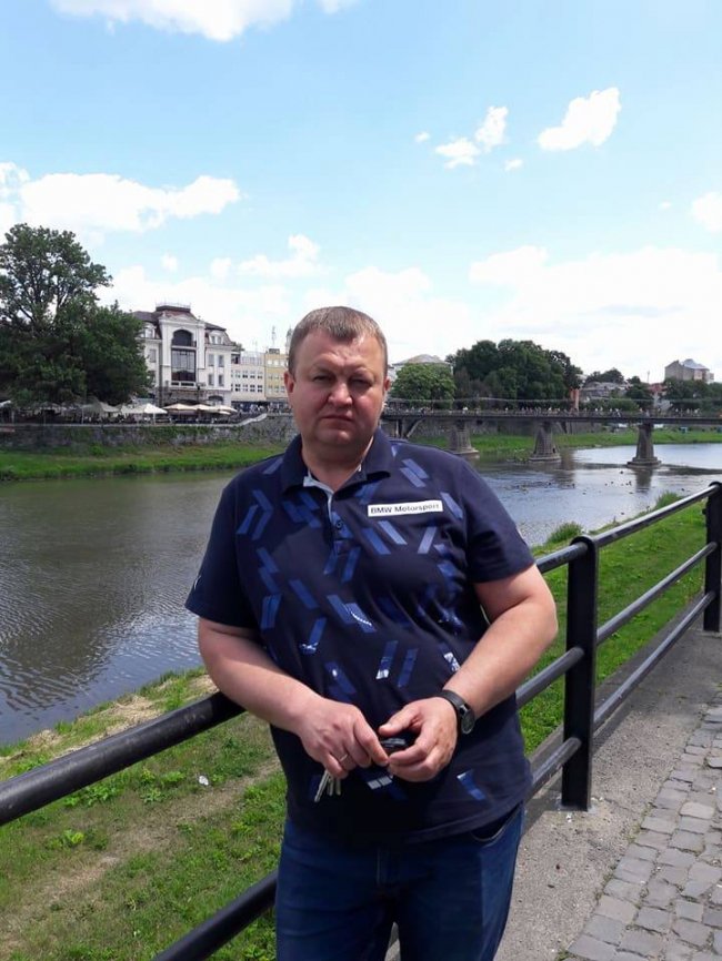 Риболовля, подорожі і... робота: відомі волиняни розповіли про літній відпочинок 