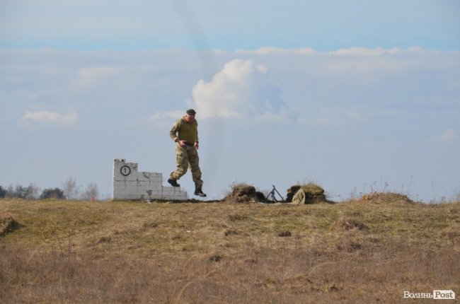 Важко в навчанні – легко в бою: на Волині - «вогневий» вишкіл загонів тероборони