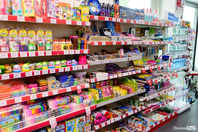 «Офіс Центр» у Луцьку – місце для вигідного шопінгу перед школою*