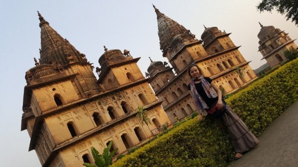 «Нотатки мандрівника» Христини Губської: несвященні корови, багато грошей та еротика