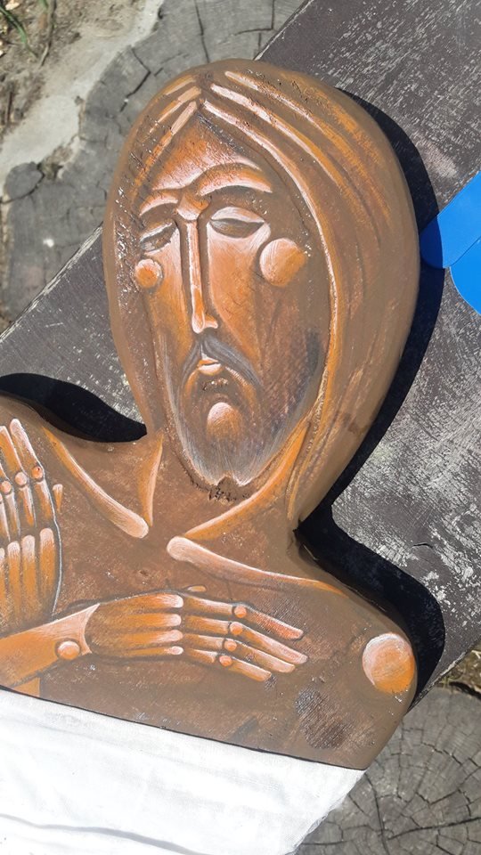 «Знаки часу»: як створюють незвичні ікони на Волині