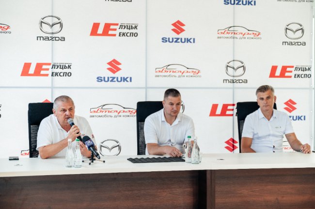 Під Луцьком відкрили нові автоцентри Suzuki та Mazda*