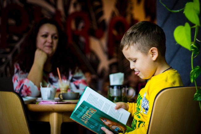 «Дітей не змусити читати. Діти вільні, як коти», – рекордсмен Книги Рекордів України Володимир Каліш