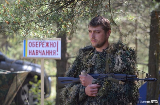 Патріоти краю і країни: як у лісах Волині тренуються загони тероборони