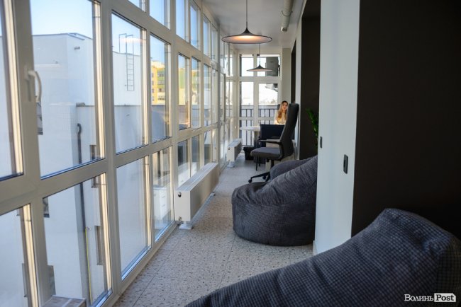 У центрі Луцька з'явився новий бізнес-простір із коворкінгом. ФОТО*