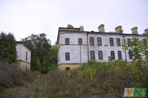 На руїнах слави