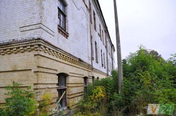 На руїнах слави