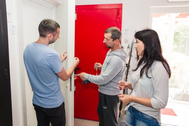 У Луцьку відкрили фірмовий магазин дверей «Сталь-М»*