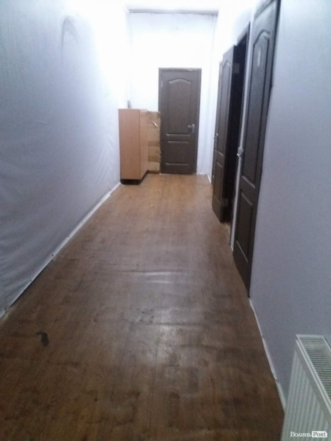 «ІнспекторGym». «Sport Time»: багато вазонів і павутиння