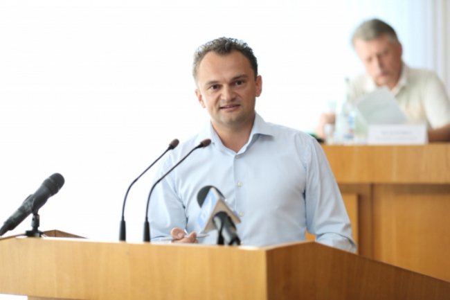 У 2008 році були встановлені такі монітори