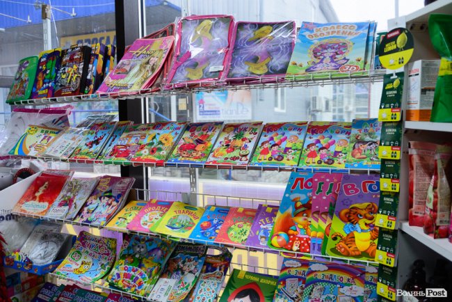 Весь товар по 20 гривень: в чому секрет мережі таких магазинів у Луцьку 