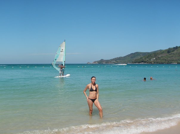 «Нотатки мандрівниці» Анни Басманової-Тріль: Я сумую за ресторанами на 63-му поверсі, де місто - на долоні