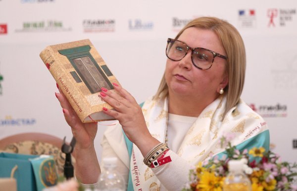 Абетка головного редактора газети «День» Лариси Івшиної